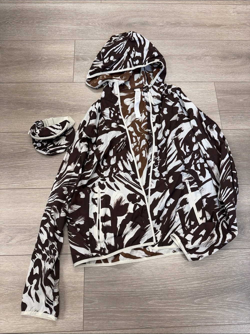 lululemon breathable training Jacket